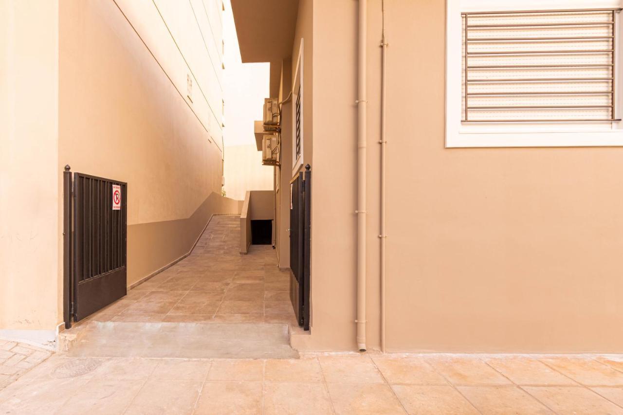 Shining Star, A Kalamatastay Property Exterior foto